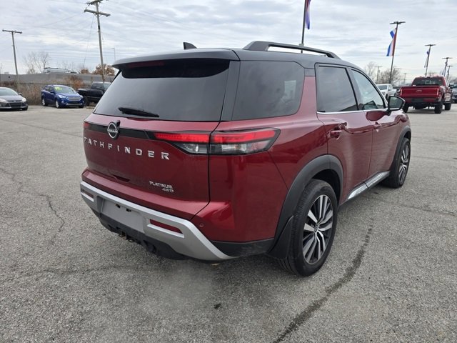 Used 2022 Nissan Pathfinder Platinum image 3