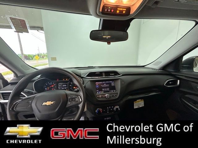 Used 2021 Chevrolet TrailBlazer LS FWD image 14