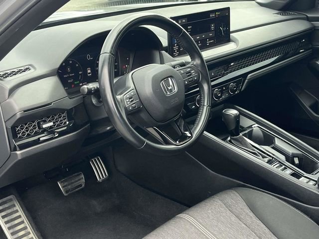 Used 2023 Honda Accord Sport image 12