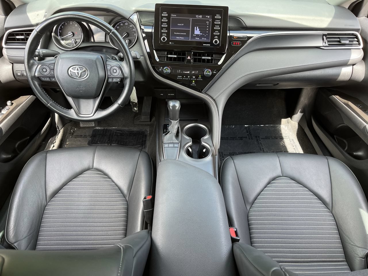 Used 2024 Toyota Camry SE FWD image 9