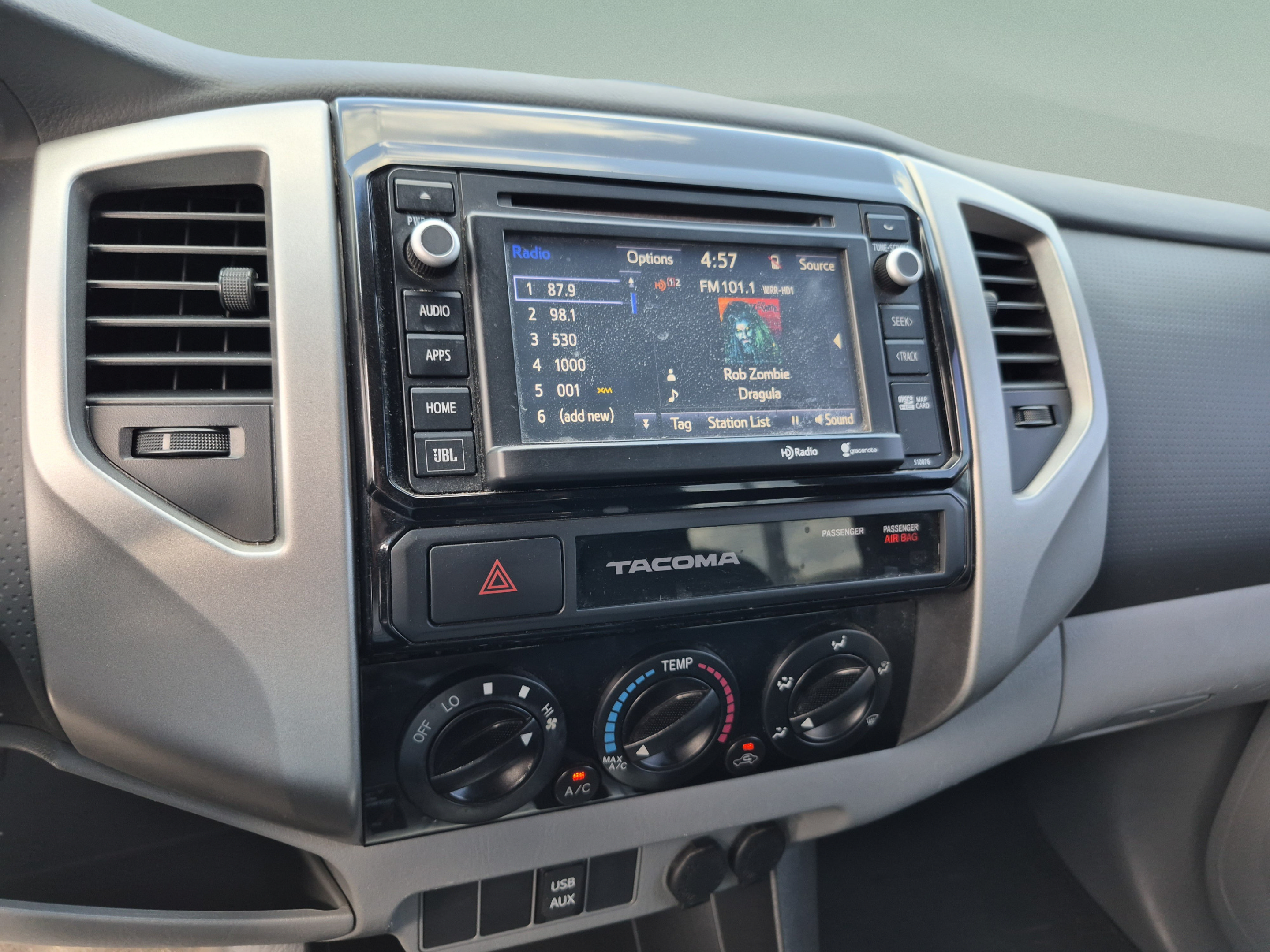 Used 2015 Toyota Tacoma PreRunner w/ TRD Sport Package RWD image 46