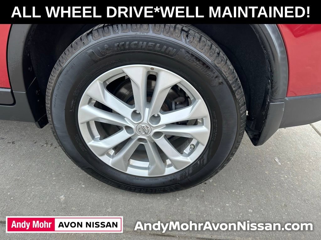 Used 2016 Nissan Rogue SV AWD/4WD image 10