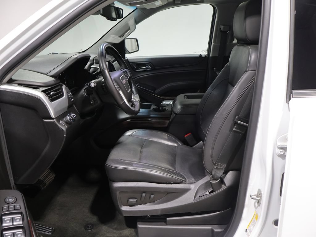 Used 2018 GMC Yukon SLT AWD/4WD image 12