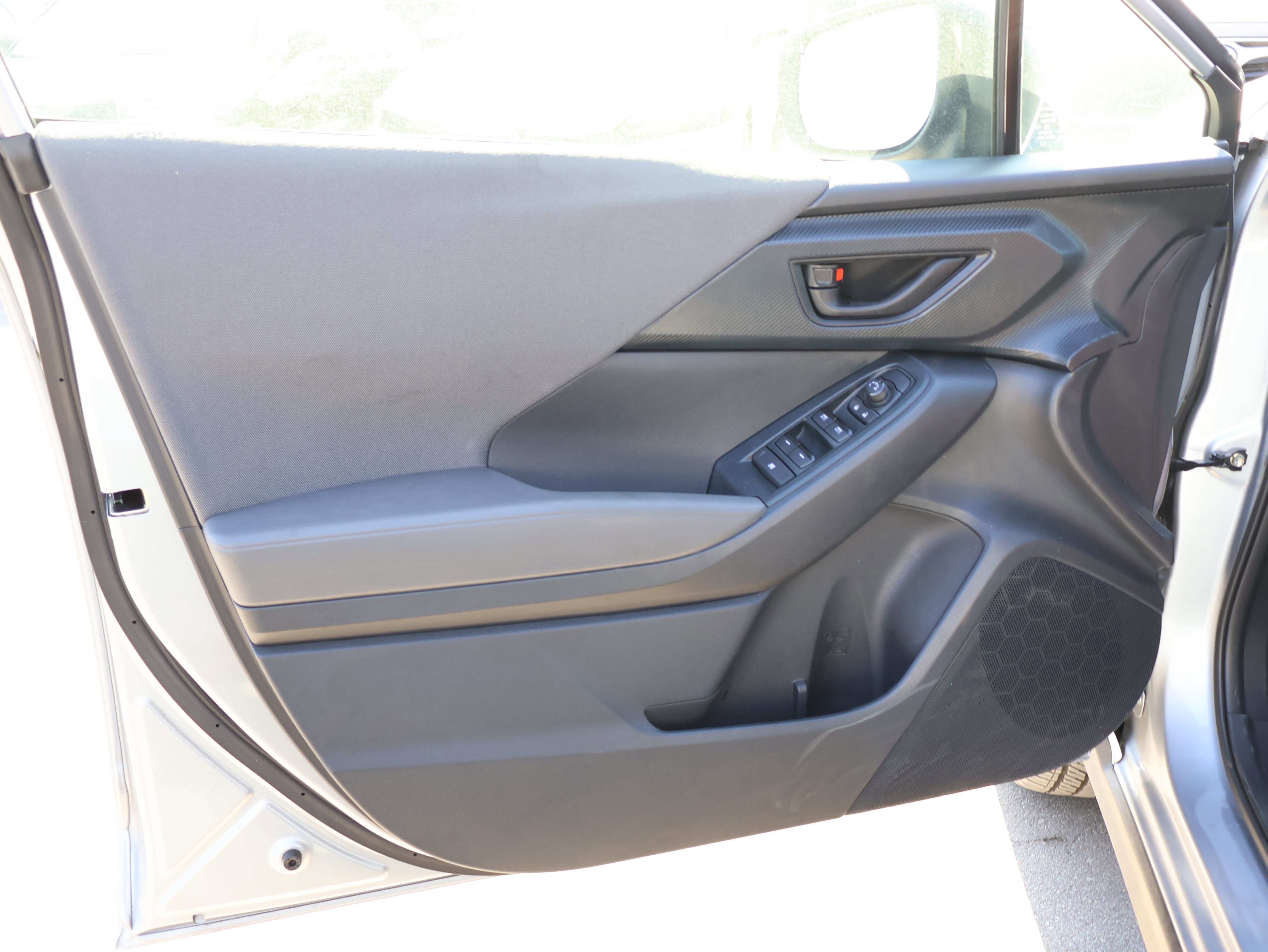 Used 2024 Subaru Crosstrek 2.0i image 21