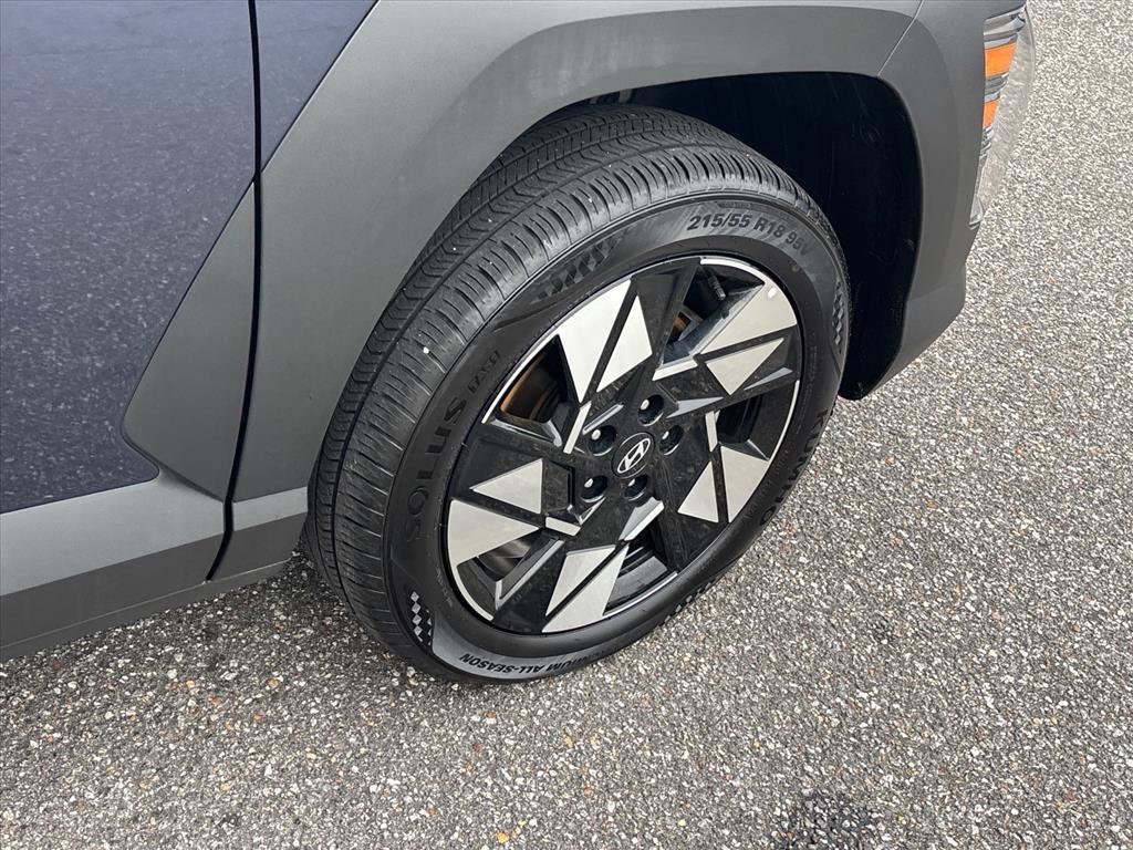 Used 2025 Hyundai Kona SEL AWD/4WD image 28