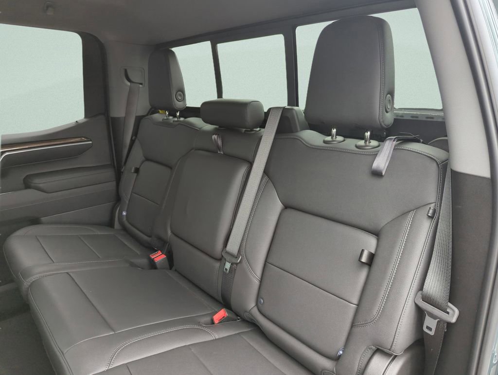 Used 2025 Chevrolet Silverado 1500 LT w/ All Star Edition Plus AWD/4WD image 25