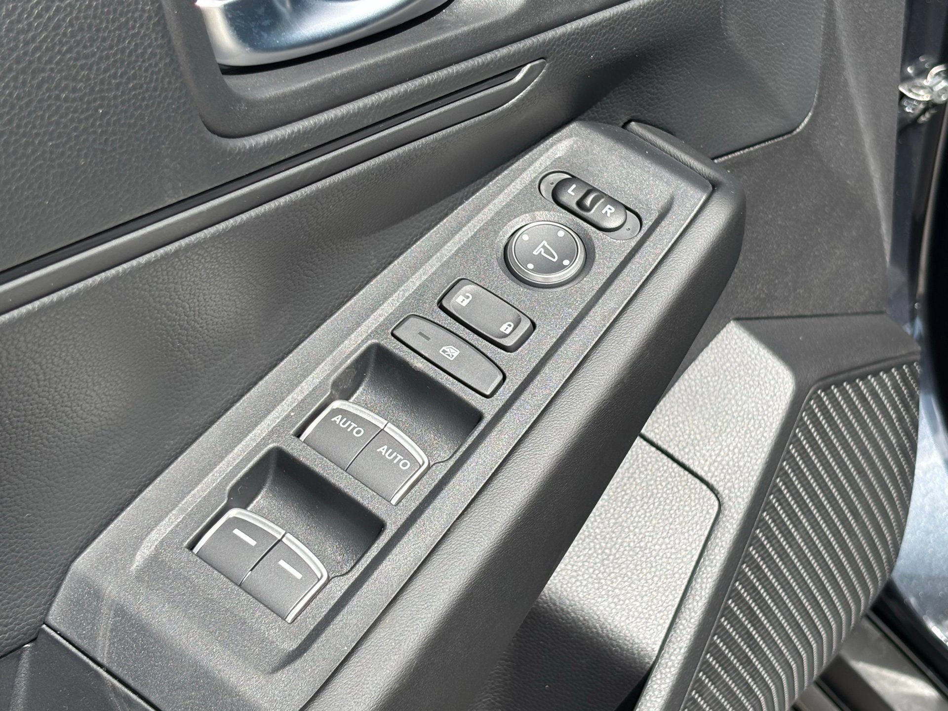 New 2026 Honda Accord LX image 18