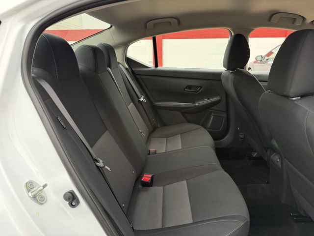Used 2025 Nissan Sentra SV image 29