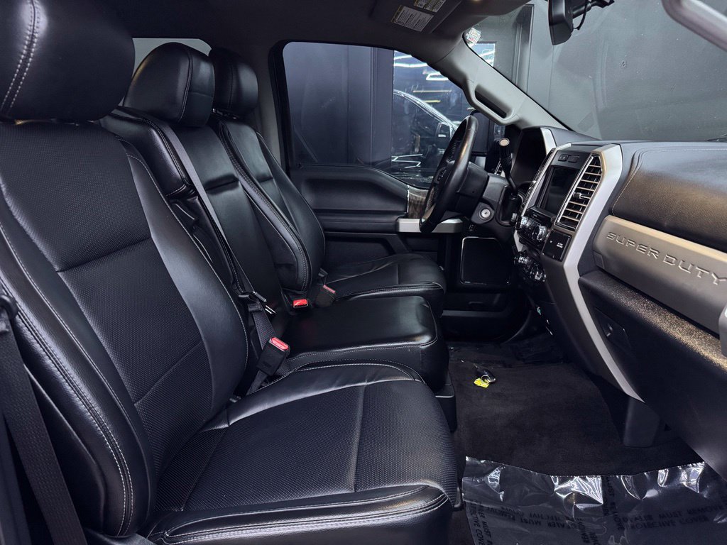 Used 2017 Ford F250 Lariat w/ Chrome Package AWD/4WD image 22