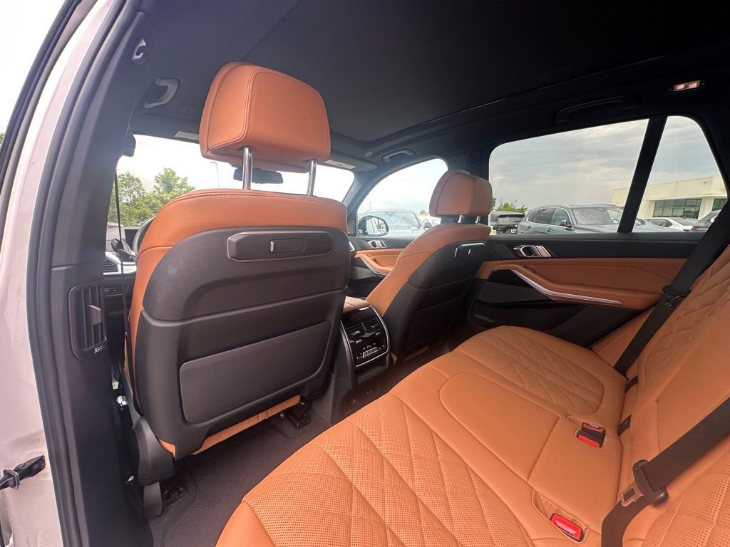 Certified 2024 BMW X5 sDrive40i w/ M Sport Package RWD image 20