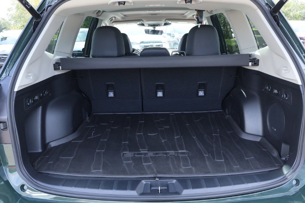 Certified 2024 Subaru Forester Touring AWD/4WD image 20