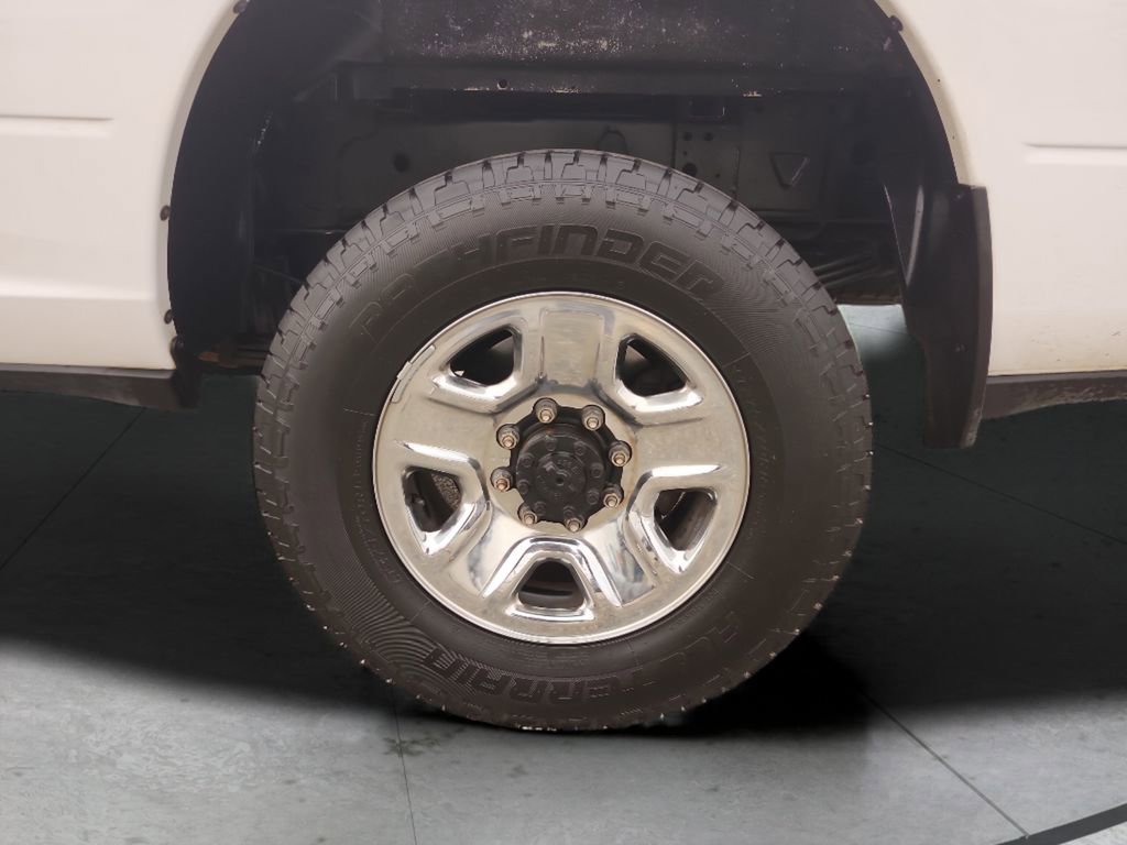 Used 2020 RAM 3500 Tradesman w/ Chrome Appearance Group image 29