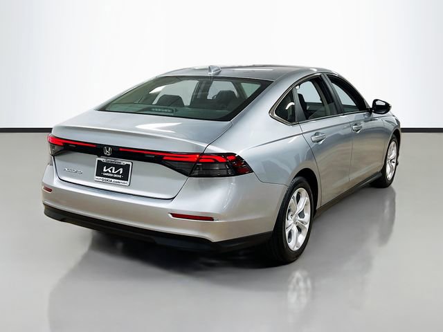Used 2025 Honda Accord LX image 7