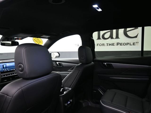 Used 2025 Buick Enclave Sport Touring FWD image 25