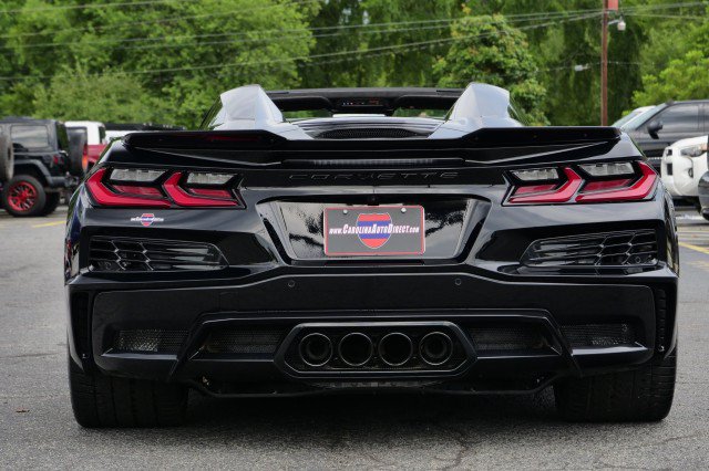 Used 2024 Chevrolet Corvette Z06 w/ Stealth Interior Trim Package RWD image 19