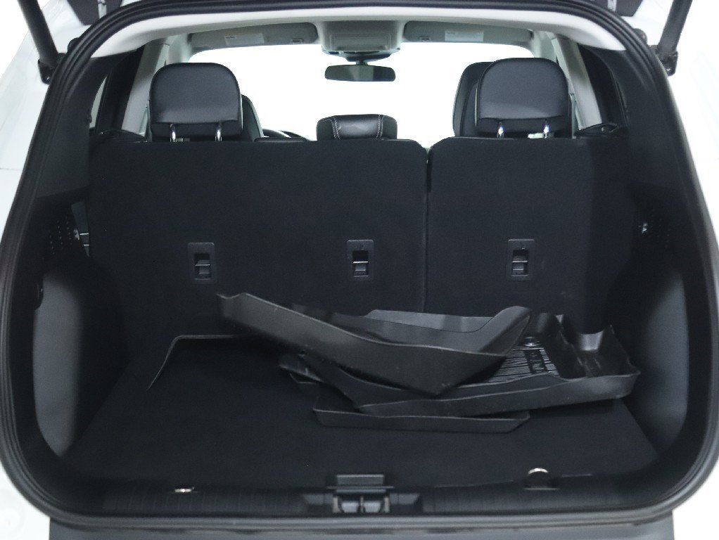 Used 2022 Ford Escape SEL image 28