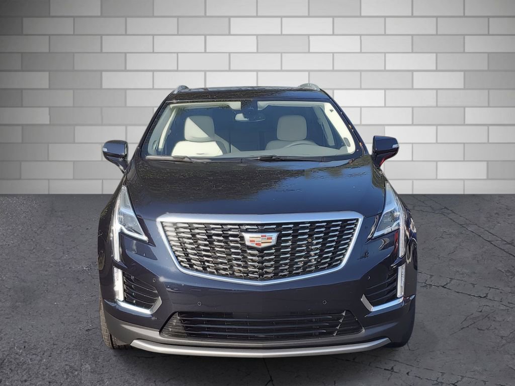 Used 2021 Cadillac XT5 Premium Luxury w/ LPO, Premium Carpet Package FWD image 8