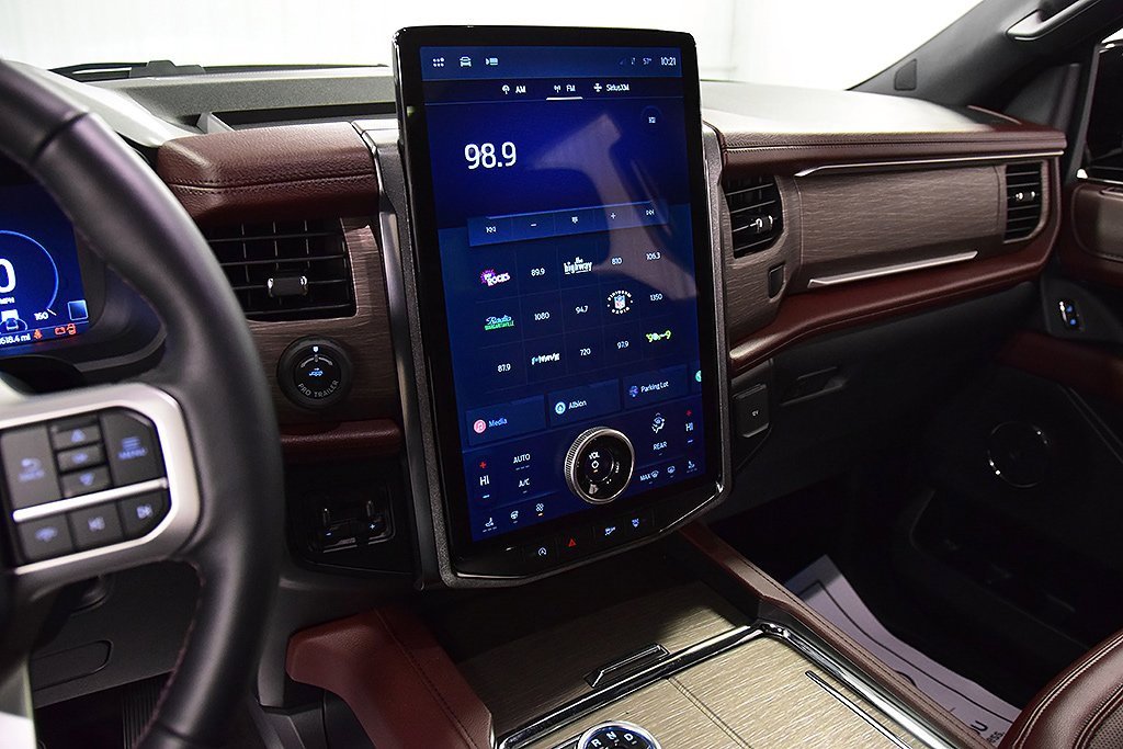 Used 2024 Ford Expedition Max Limited image 23