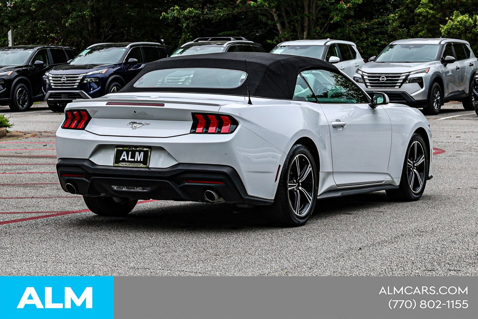 Used 2025 Ford Mustang Premium RWD image 7