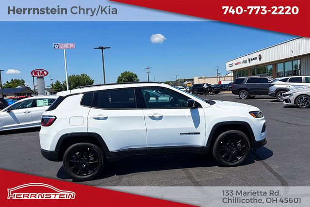 New 2026 Jeep Compass Latitude AWD/4WD image 24