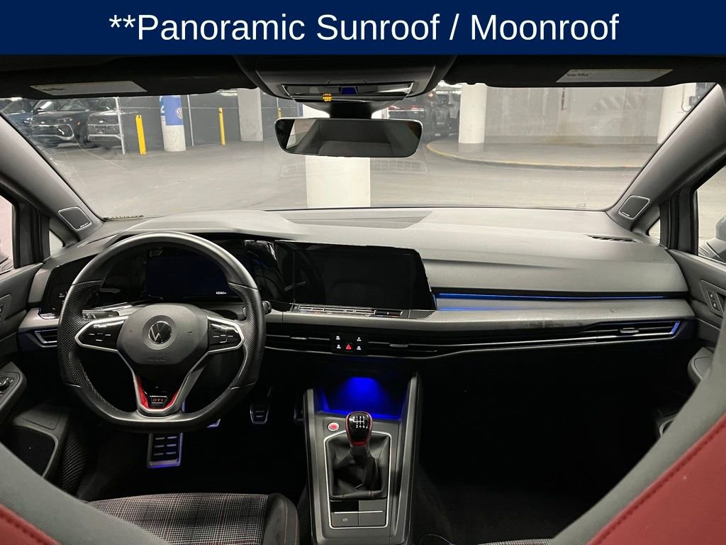 Used 2022 Volkswagen GTI SE image 7