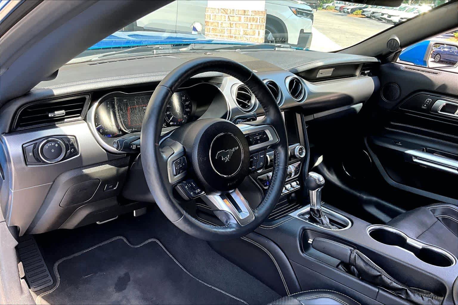 Used 2021 Ford Mustang GT Premium w/ Equipment Group 401A image 15