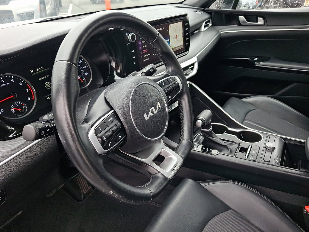 Used 2023 Kia K5 GT-Line image 25