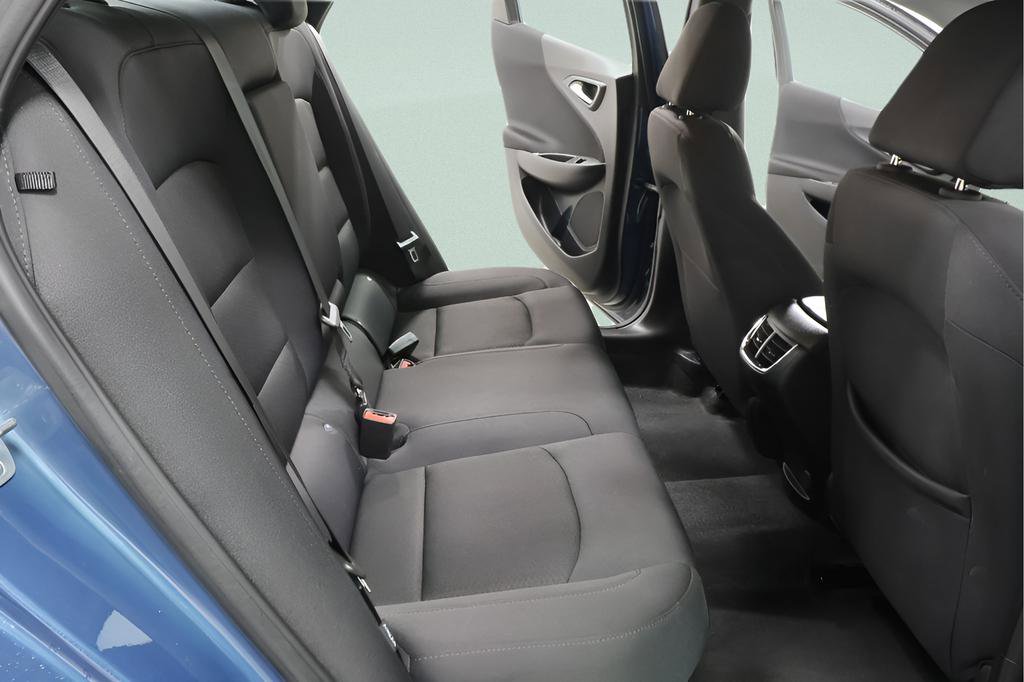 Used 2025 Chevrolet Malibu LT image 27