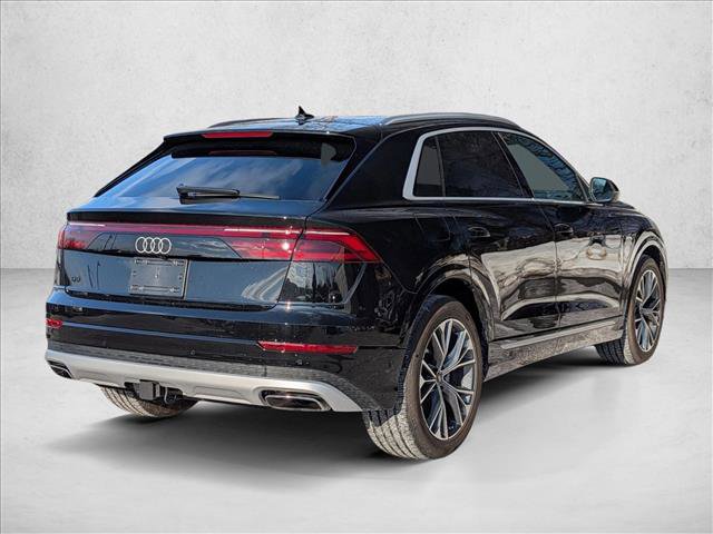 Used 2024 Audi Q8 Prestige w/ Prestige Package image 5