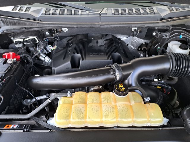 Used 2019 Ford F150 Lariat w/ Equipment Group 502A Luxury AWD/4WD image 29
