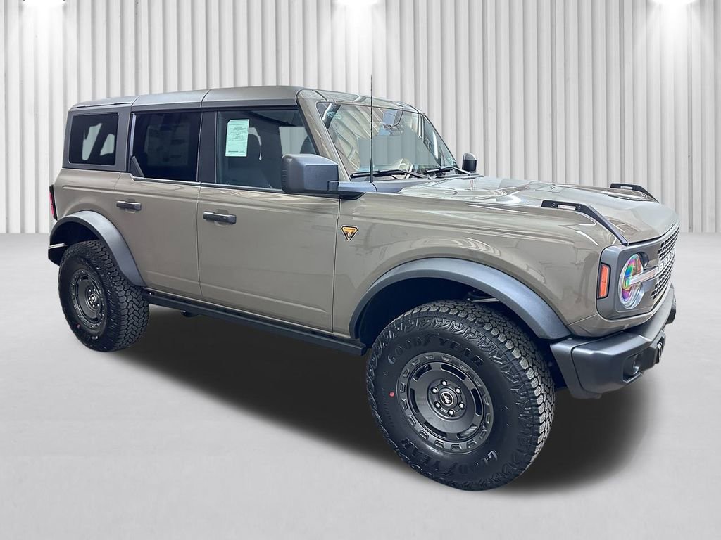 New 2025 Ford Bronco Badlands w/ Sasquatch Package image 2