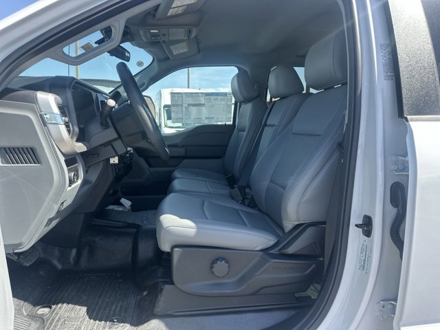 New 2025 Ford F550 XL 11Ft Scelzi Contractor Body image 38