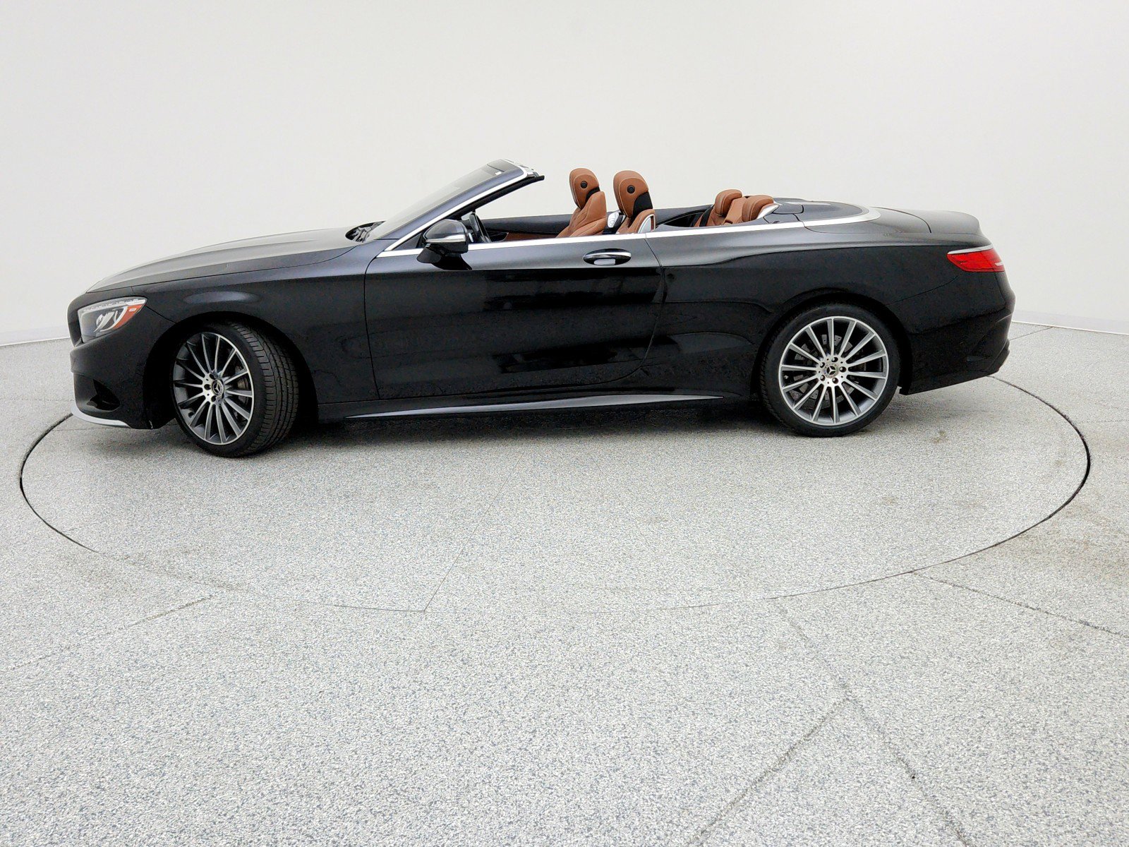 Used 2017 Mercedes-Benz S 550 Cabriolet image 8