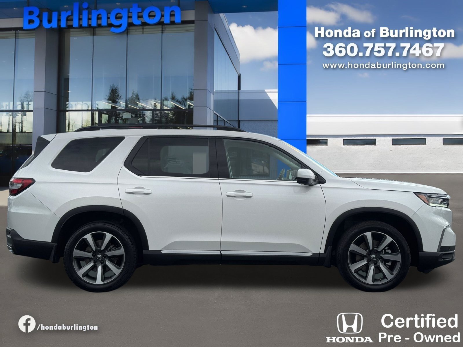 Used 2025 Honda Pilot Elite image 8