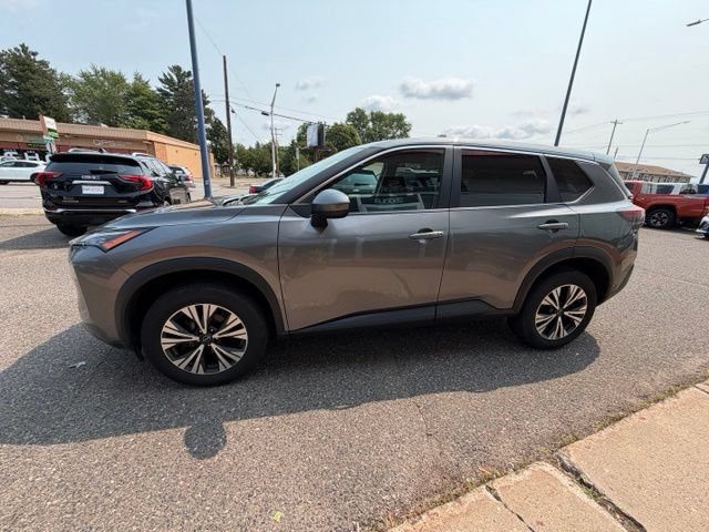 Used 2023 Nissan Rogue SV AWD/4WD image 4