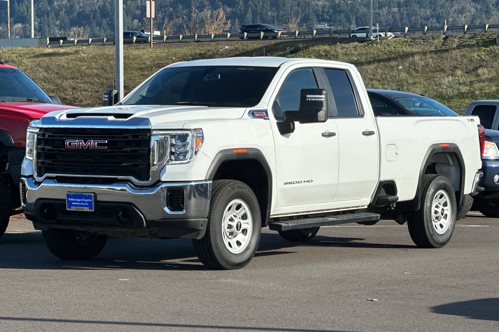 Used 2022 GMC Sierra 3500 Pro w/ Convenience Package AWD/4WD image 7