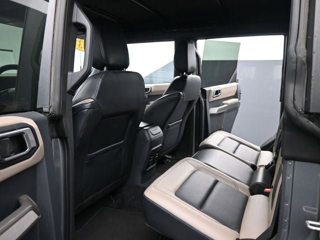 Used 2023 Ford Bronco Wildtrak AWD/4WD image 12