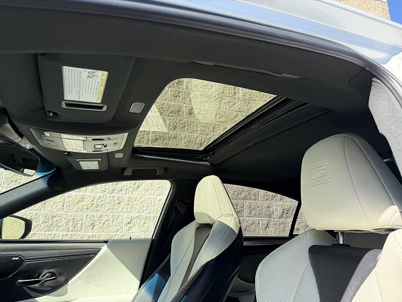 Used 2023 Lexus ES 350 F Sport w/ Accessory Package (Z2) FWD image 12