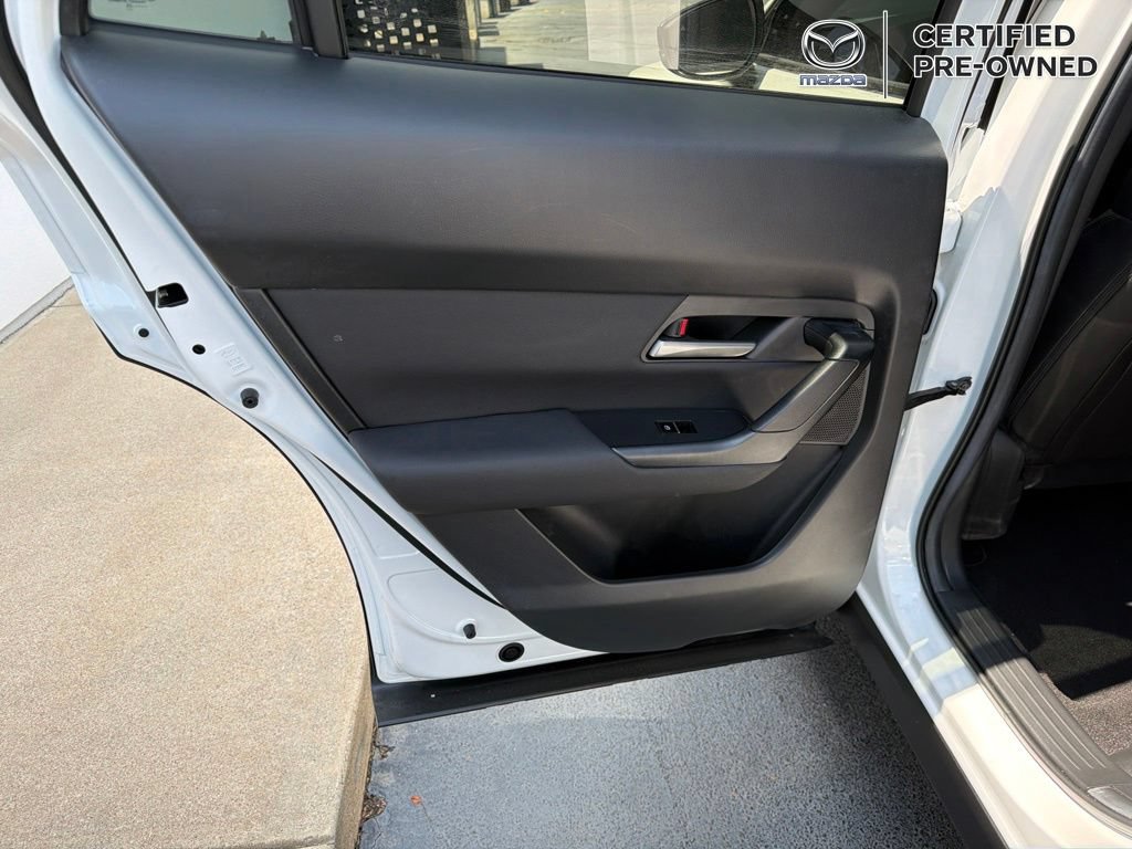 Used 2025 MAZDA CX-50 AWD 2.5 Turbo w/ Weather Package image 36
