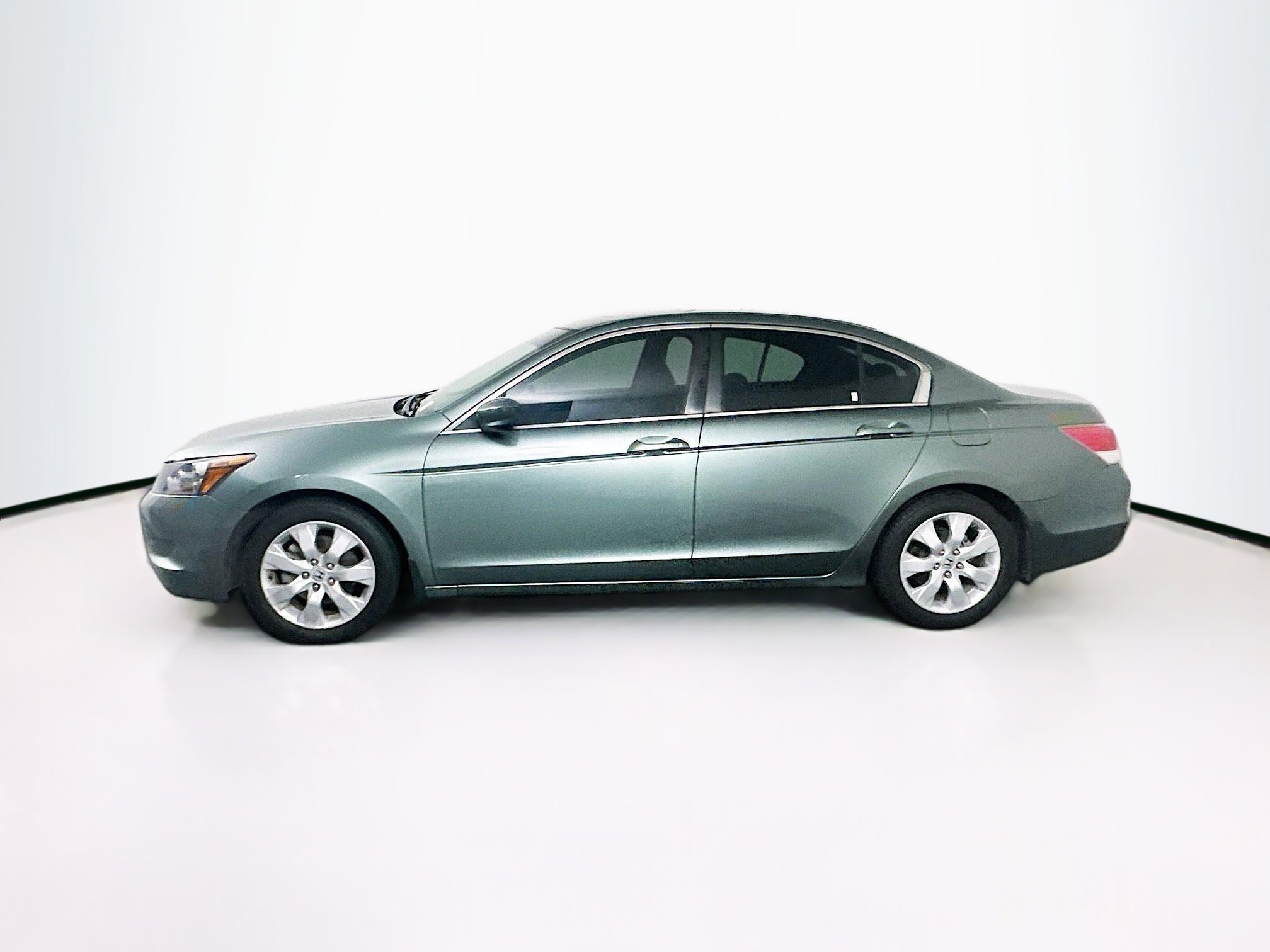 Used 2010 Honda Accord EX image 4