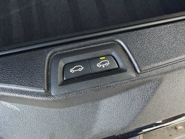 Used 2022 BMW X7 M50i AWD/4WD image 36