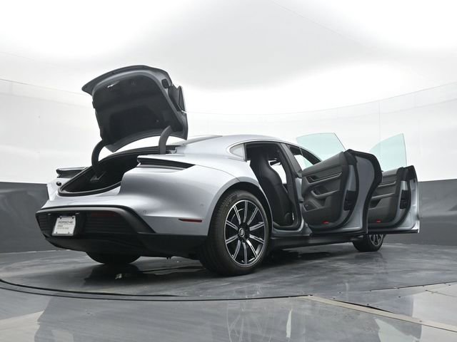 Used 2024 Porsche Taycan 4S AWD/4WD image 27