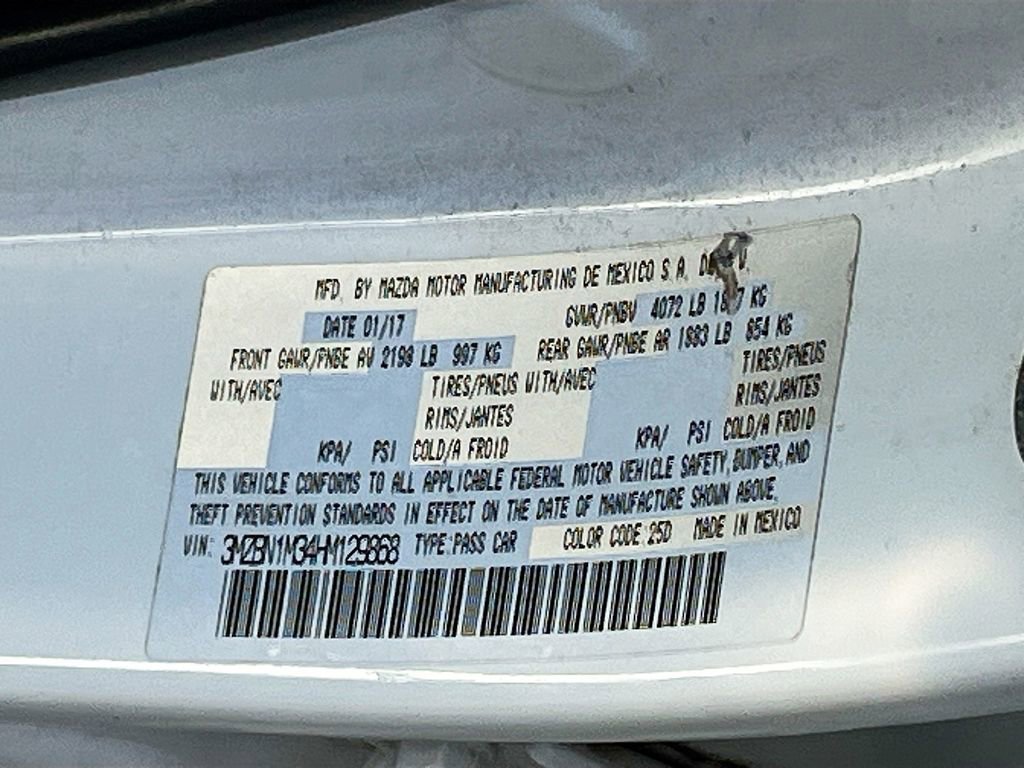 Used 2017 MAZDA MAZDA3 Grand Touring w/ Premium Equipment Package image 33