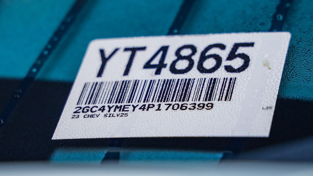 Used 2023 Chevrolet Silverado 2500 Custom w/ Custom Value Package image 28