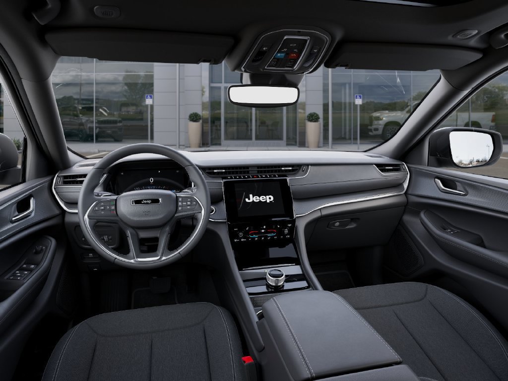 New 2025 Jeep Grand Cherokee L Laredo w/ Luxury Tech Group I AWD/4WD image 15