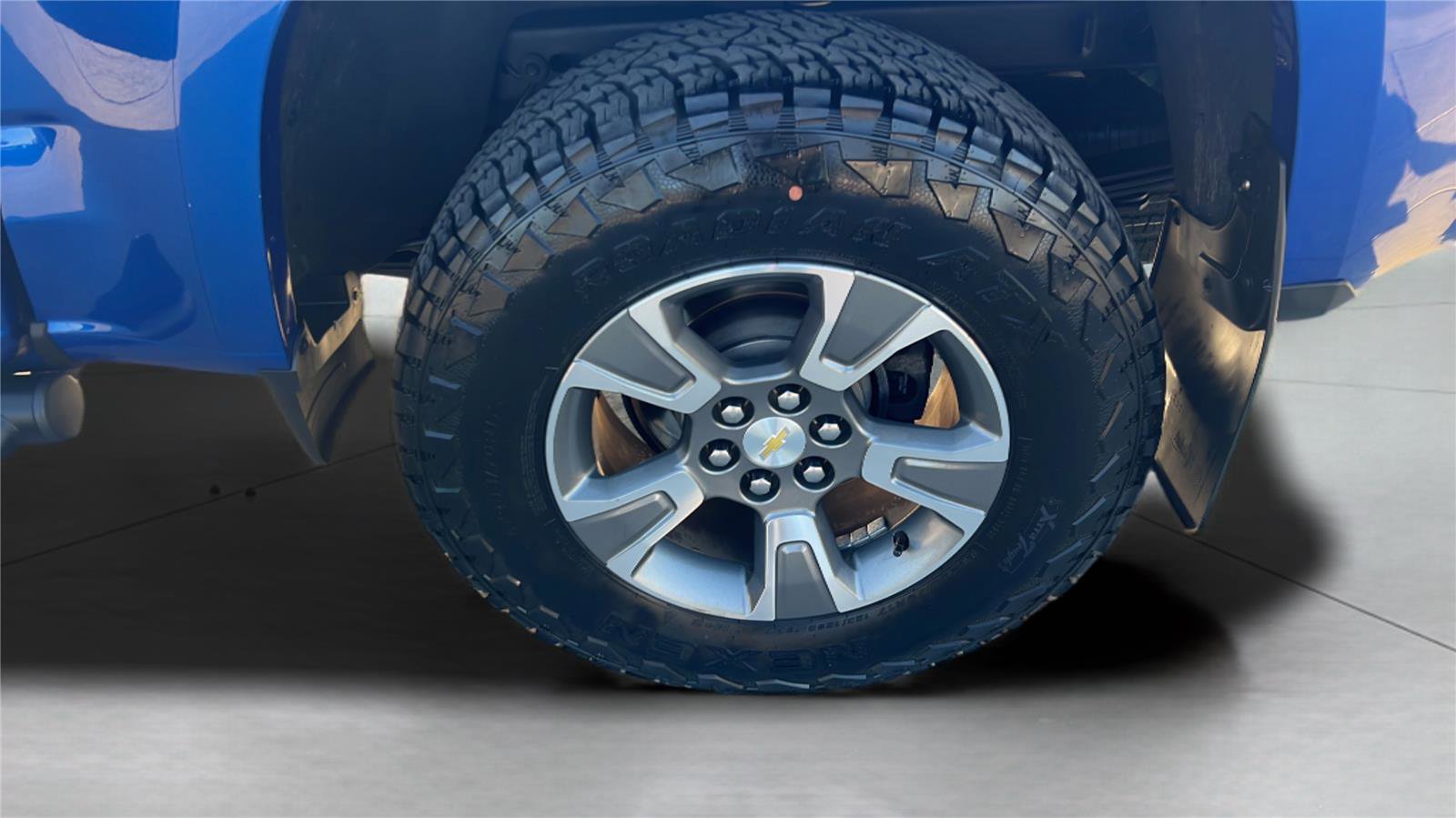 Used 2018 Chevrolet Colorado Z71 AWD/4WD image 17