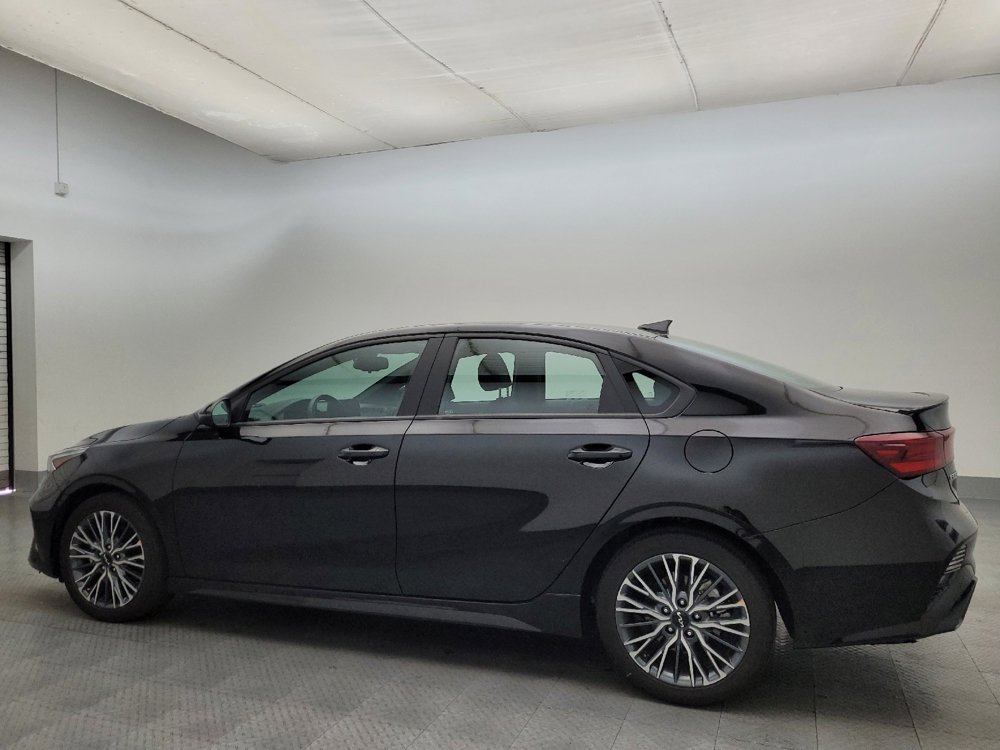 Used 2023 Kia Forte GT-Line w/ GT-Line Premium Package image 3