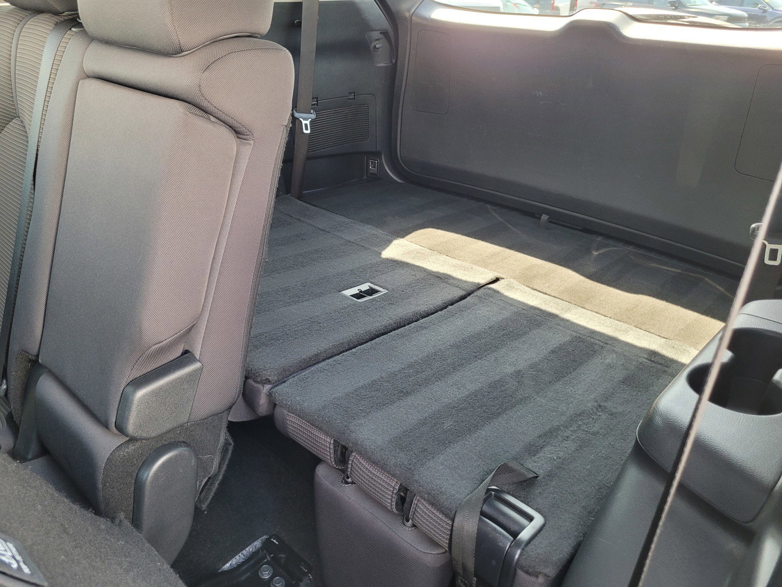 Used 2024 Toyota Highlander LE AWD/4WD image 12