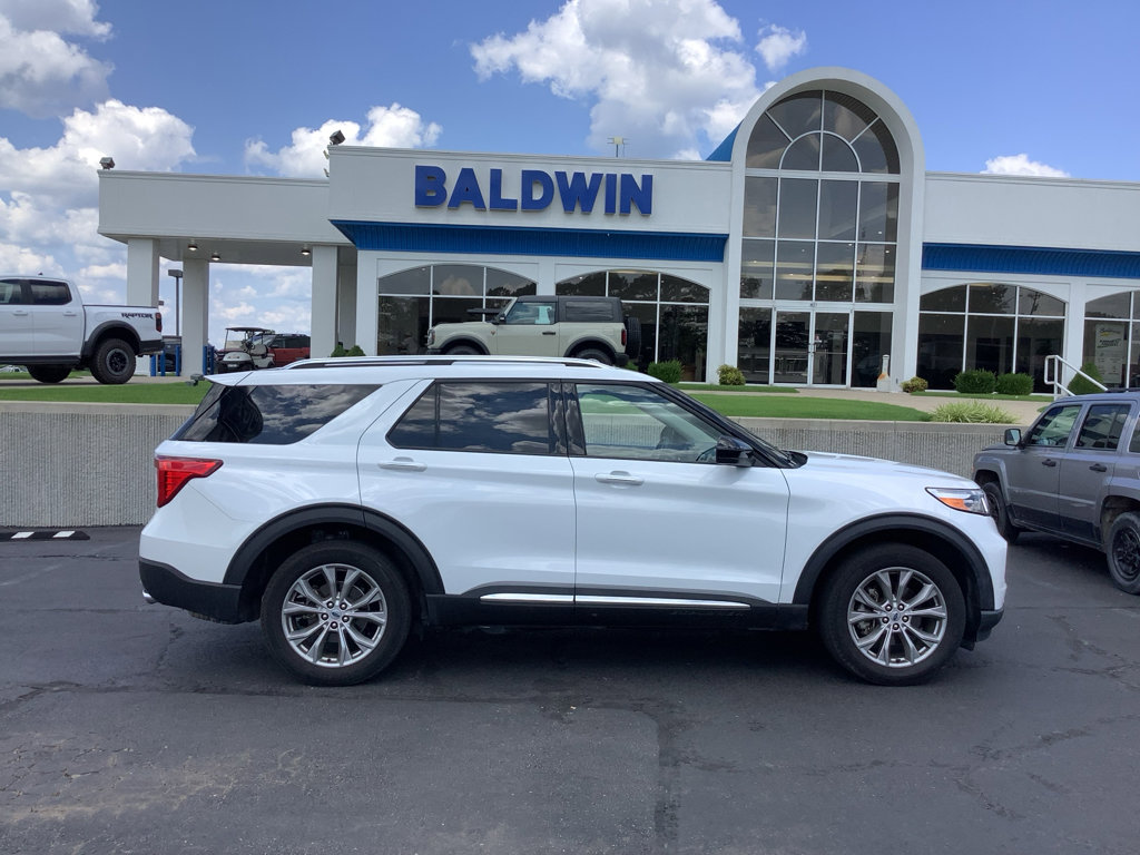 Used 2023 Ford Explorer Limited image 8
