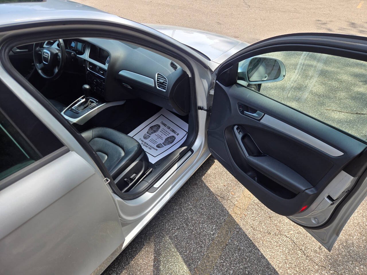 Used 2009 Audi A4 2.0T Premium FWD image 23